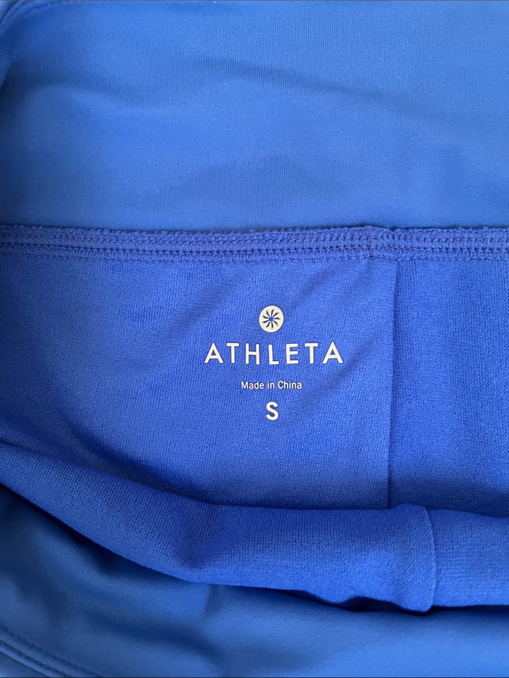 Athleta Women’s Blue Swim Shorts Size Small - Picture 2 of 6